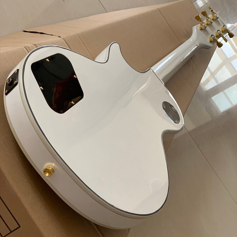 Big white color, solid wood, beautiful music, comfortable feel, free delivery