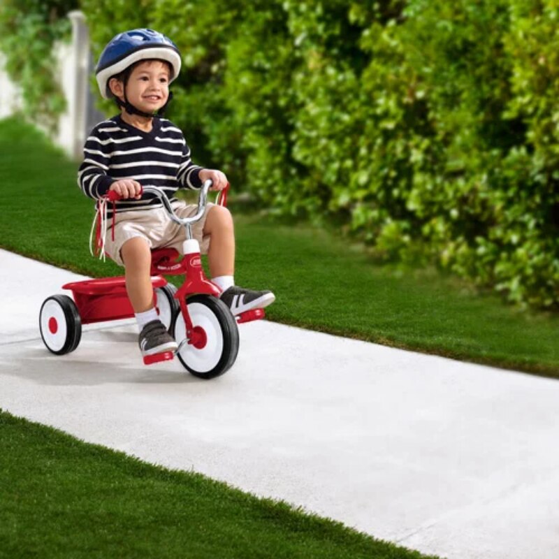 Radio Flyer Ready to Ride Folding Trike Fully Assembled, Red