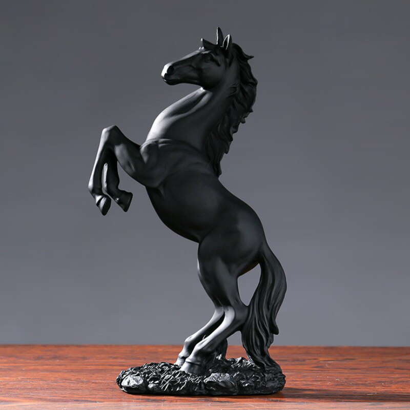 Resin Figuri Horses Figurine Animal Home Decor Europe Ornaments Living Room Office Crafts Desk Home Accessories Statue Decor