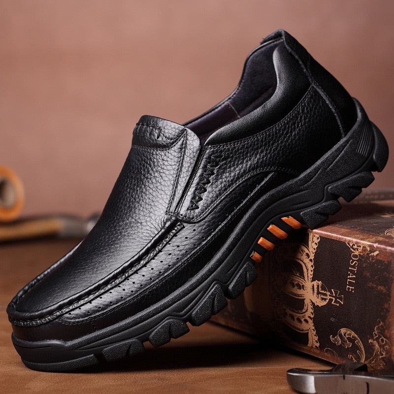 Genuine Leather Shoes Men Loafers Soft Cow Leather Men Casual Shoes New Male Footwear Black Brown Slip-on A2088