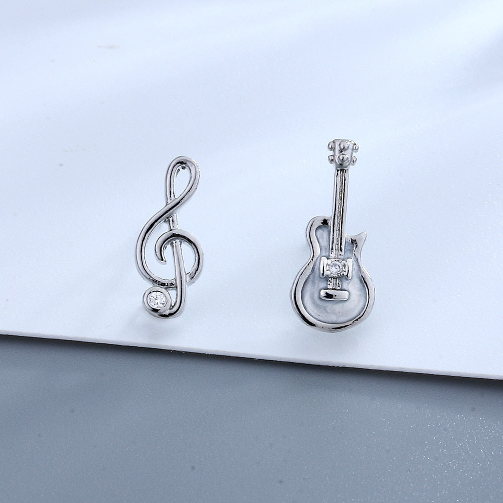 VOQ Silver Color Cute Violin Guitar Note Stud Earrings Zircon Asymmetric Musical Instrument Earrings Women&#39;s Fine Jewelry Gifts